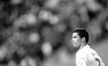 官方：河南队与体育总监贝拉-加西亚续约