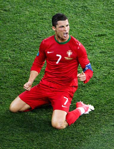 2025LPL全明星颁奖：Tarzan独获三奖，AL年度最佳俱乐部