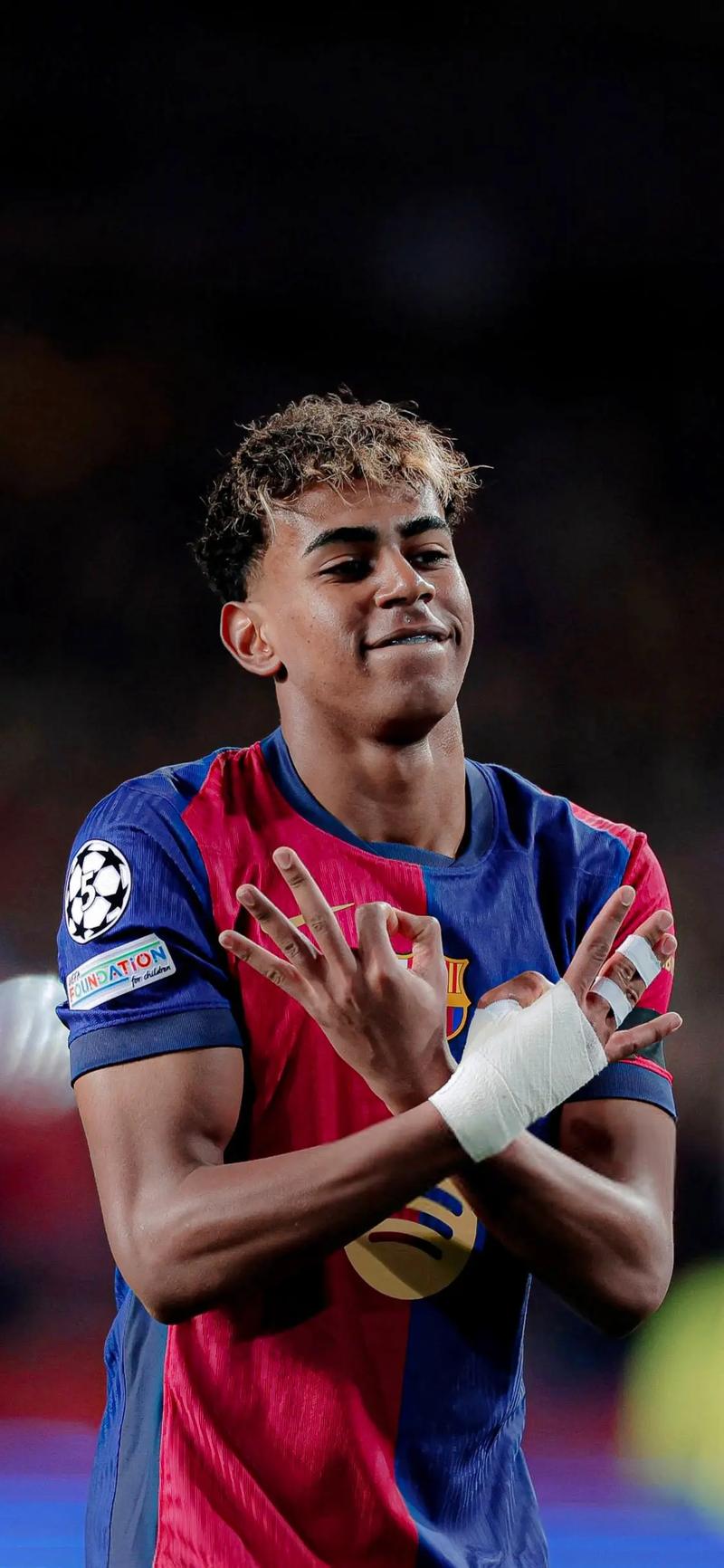 34岁小钢炮！沙奇里欧联2射1传带巴塞尔取胜 赛季10球9助完美数据（34岁“小钢炮”爆发：沙奇里欧联梅开二度再送助攻助巴塞尔取胜，赛季已10球9助）