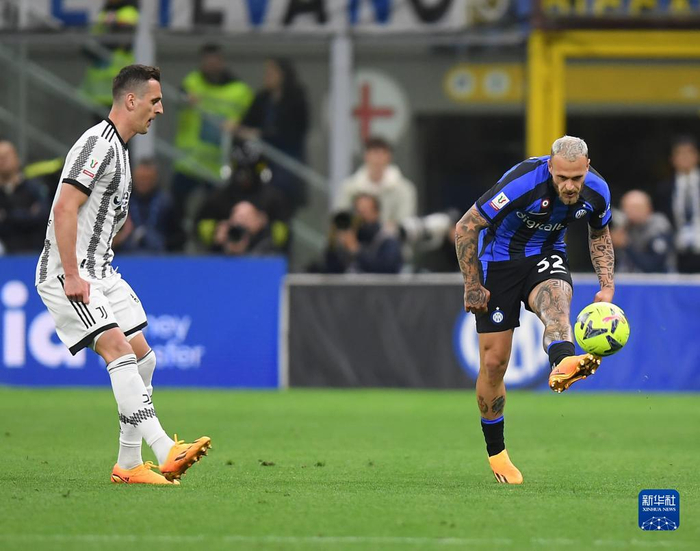 曼城官方：奥赖利新赛季将改穿33号球衣