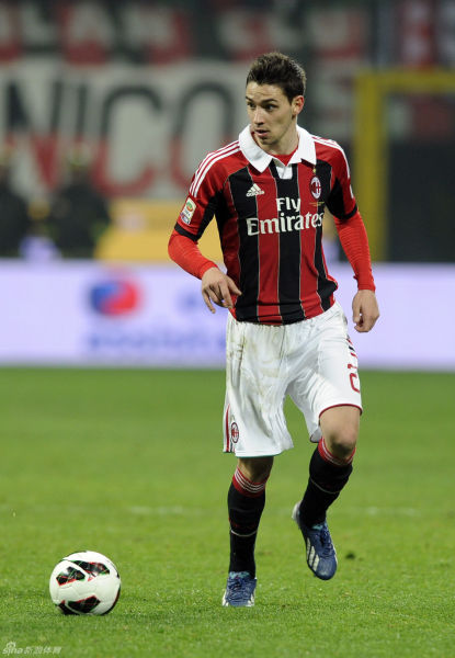 久保建英：若想世界杯夺冠实力是关键，但运气和势头也很重要