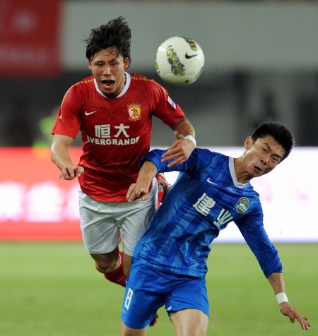 近10场欧冠仅1场进球，莱万遭遇生涯欧冠最长6场进球荒（莱万欧冠陷入生涯最长6场球荒，近10战仅一次破门）