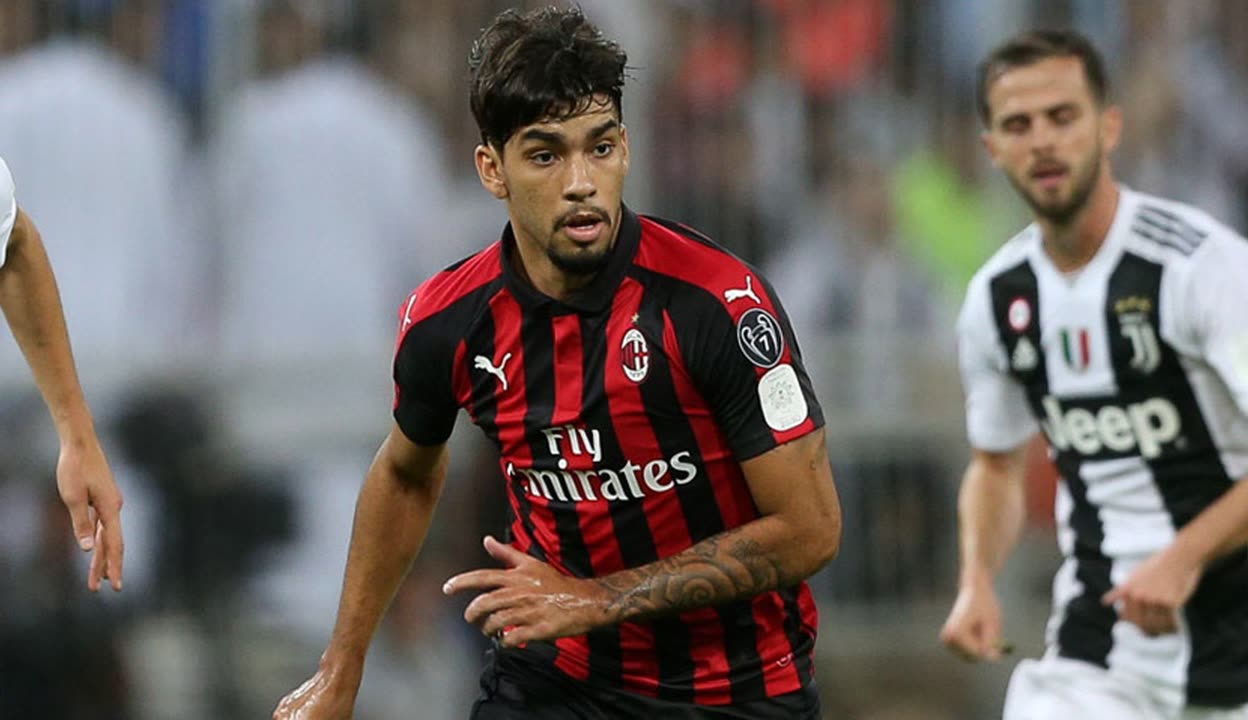 东体：特维斯在申花时训练都由自己决定，波耶特控制不了球队