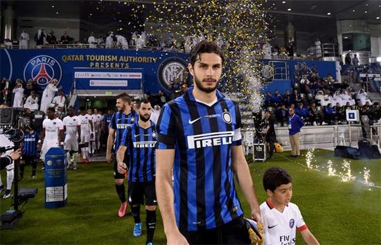 德尚在克莱枫丹问候球员：为卡马庆生、与坎特重逢