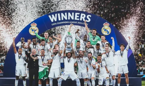 莫雷托：巴萨正在密切关注格里马尔多，药厂不想把他卖给拜仁（莫雷托：巴萨紧盯格里马尔多，勒沃库森无意将其卖给拜仁）