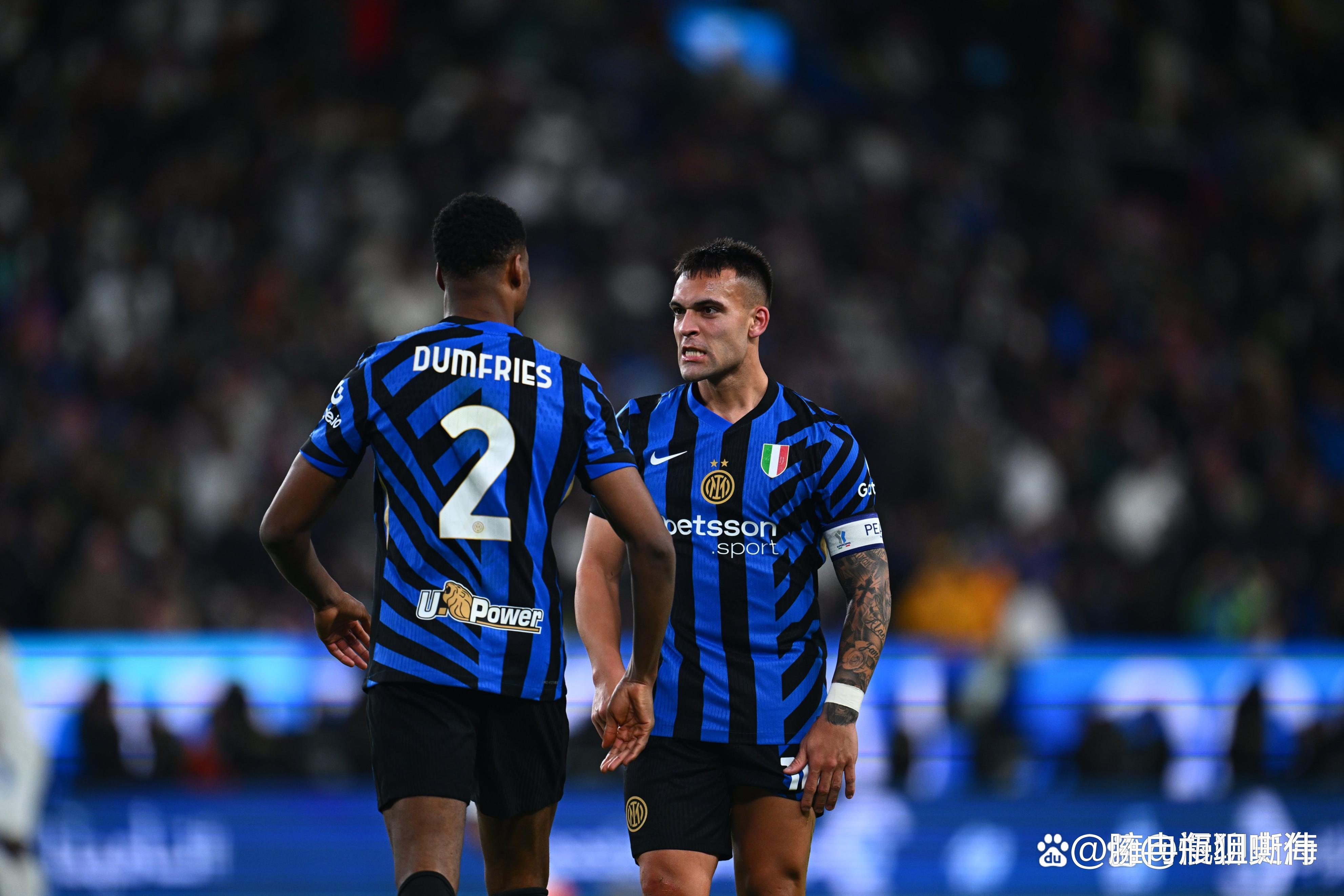 代表三支不同球队连续5场欧冠进球，哈兰德是历史第一人（为三队均斩获欧冠五连场进球，哈兰德成史上首人）